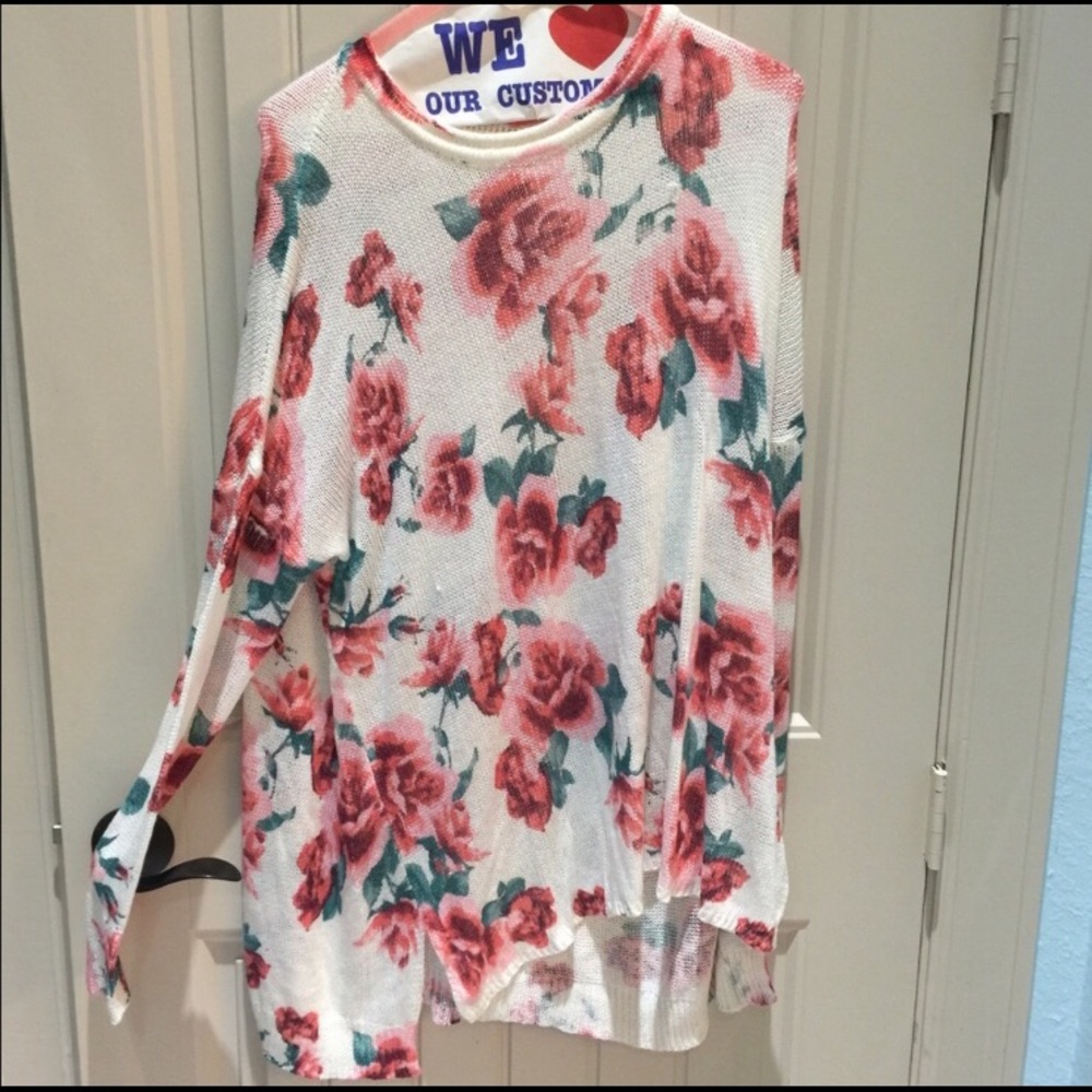 Show Me Your MuMu Floral sweater